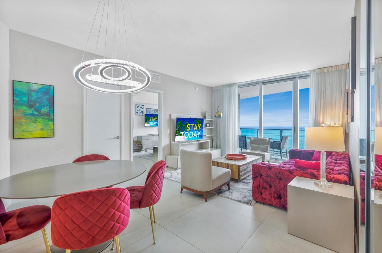 Seashore Resort - 2 Bedroom Right On The Beach Direct Ocean-View With Amenities On The Rooftop Hollywood Eksteriør billede