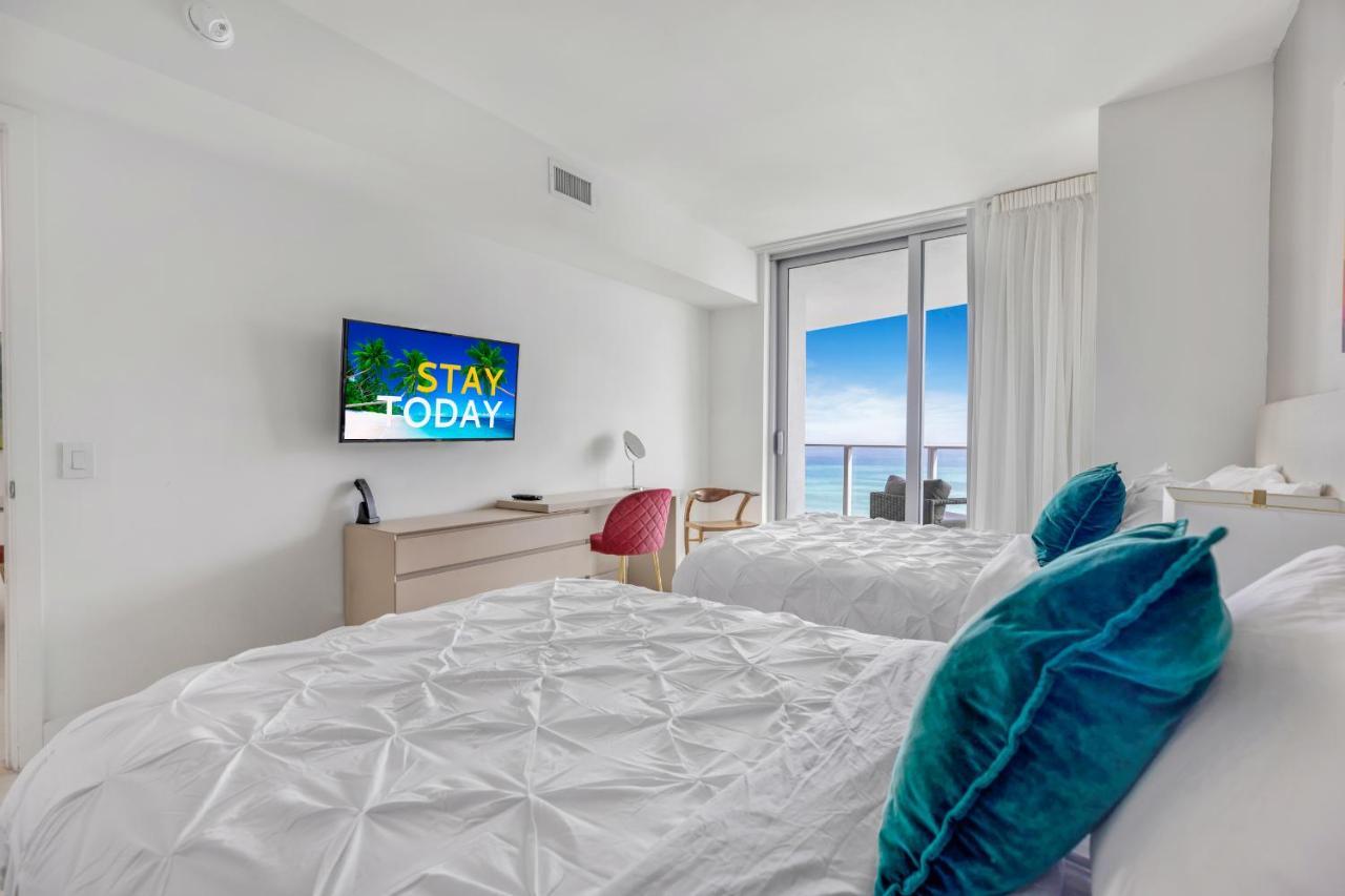 Seashore Resort - 2 Bedroom Right On The Beach Direct Ocean-View With Amenities On The Rooftop Hollywood Eksteriør billede